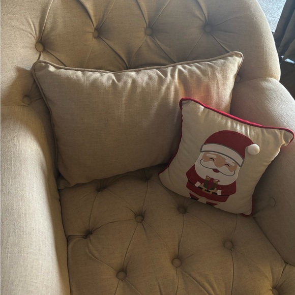 Red Holiday Pillow with Santa Claus Design - Picture 3 of 4